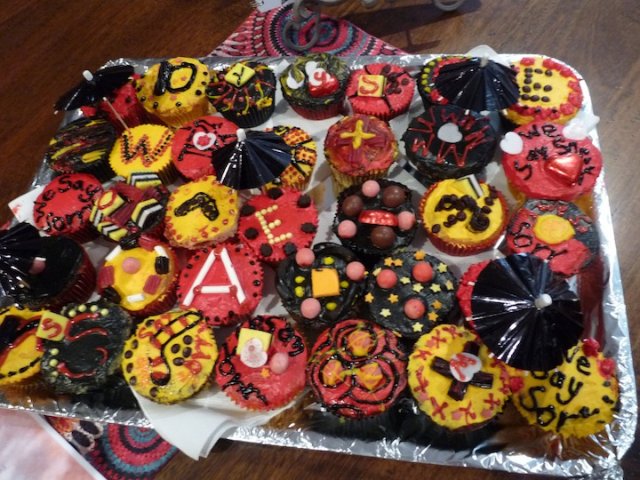 Apology day cakes at Mandurah Hunter Indigenous Business Chamber - 2014